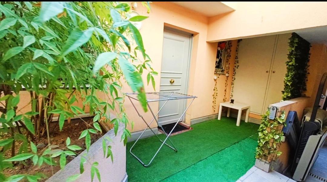 Appartement Rdp Carré D'or, Renovated&quite Flat *